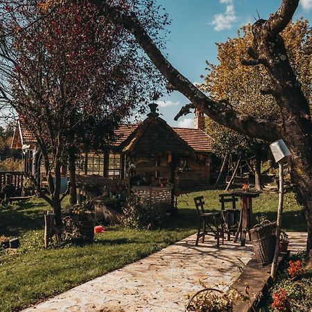 Gresna Pilnica Hotell Klenovnik Exteriör bild