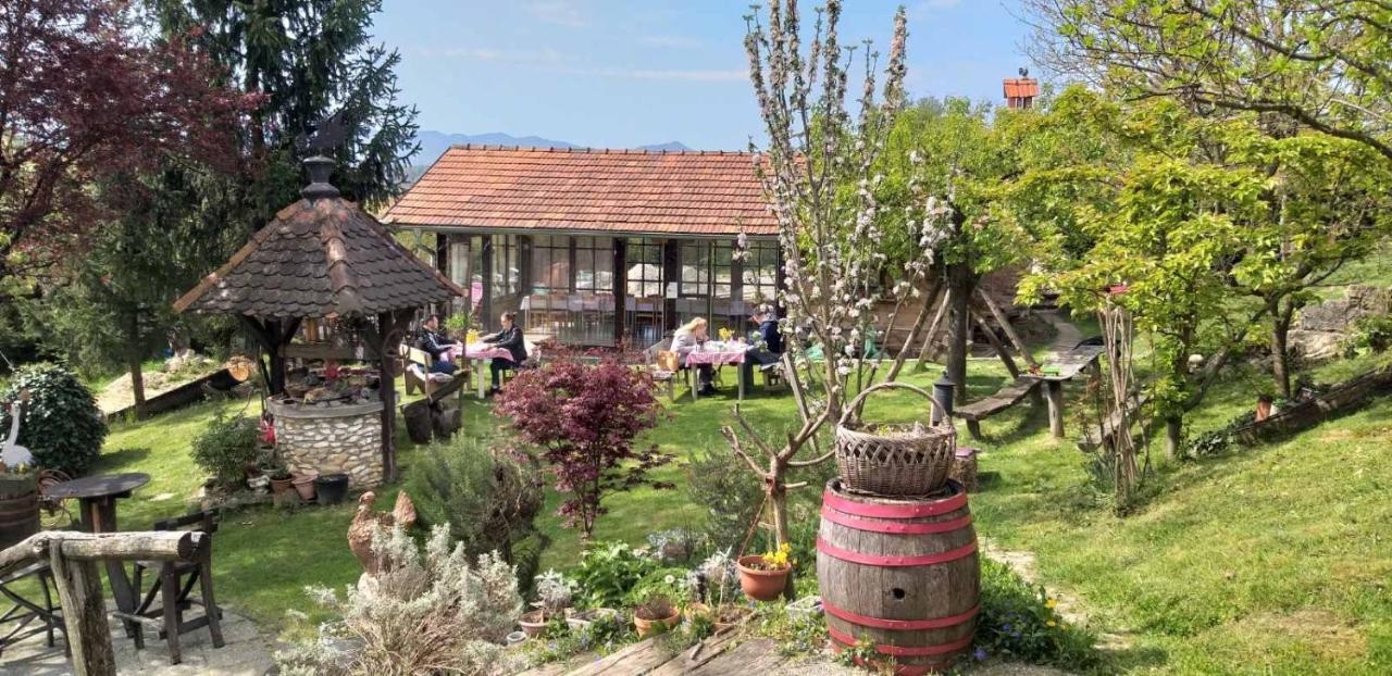 Gresna Pilnica Hotell Klenovnik Exteriör bild